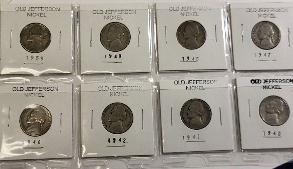lot of 8 old Jefferson nickels 1940-59 coins. check out the pics all 8 us coins for one bid