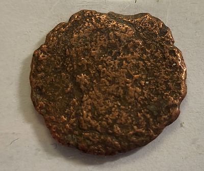 ancient roman coin bronze 27bc to 378ad. from estate check out the pics