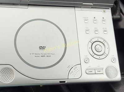 portable dvd player / car or carry rechargeable r. portable dvd player / car or carry