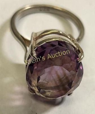 outstanding Amethyst ring w/gold veins in sterling 12+ caratsfrom estate 16 x 12 mm stone