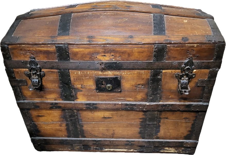 antique dome top steamer ship trunk, chest nice . from estate nice clean example 29" tall 32" 