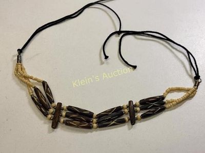 hand made buffalo bone chocker necklace 23". tribal made from estate in very good condition see pics