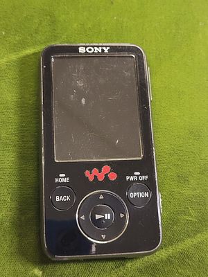 vtg sony NWZ-e438F walkman digital media player