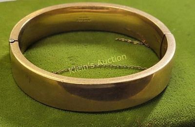 antique hayward gold filled bangle bracelet. 2 1/4" inside see pics needs a release button works 