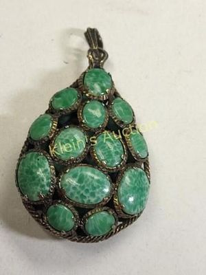 vtg trifari? pear shape large pendant jade?. trifari renaissance? can not find a marking see pics