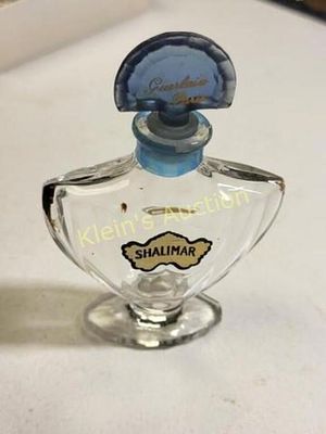Guerlain Shalimar vintage perfume bottle 1970's. in great shape no chips noted 3" tall see pics 