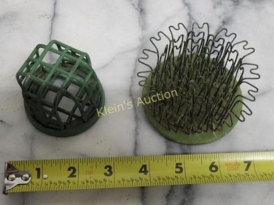 3 1/2" hairpin flower frog & dazey #4 flower frog. both for one bid see pics nice and ready to 