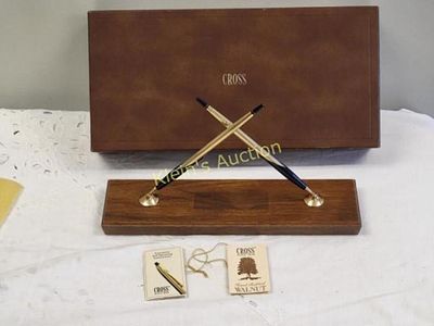 mid century walnut cross desk pen set 10K gf. gorgeous set 10K gf pen and pencil walnut base 