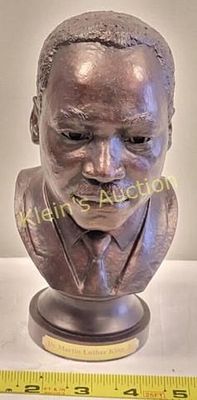 Dr Martin Luther king Jr bust bronzed. Danbury mint 8" tall in exc shape see pics
