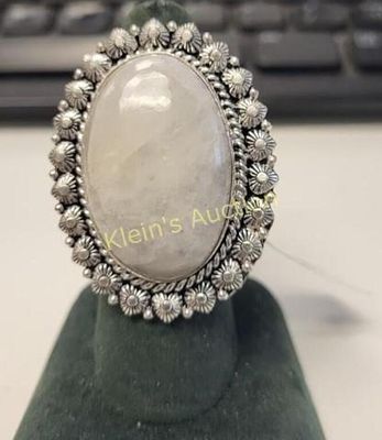 rainbow moon stone ring sz 6 German silver. nwt german silver sz 6 seepics