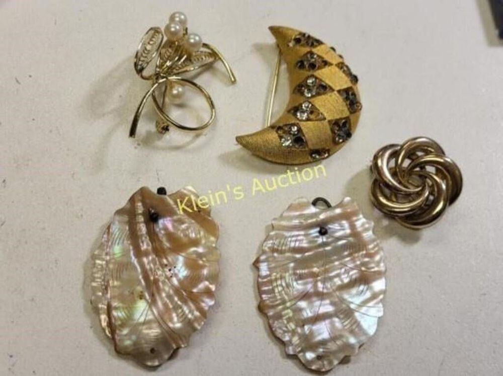 brooches Mother of pearl, J.J. Pearl etc lot of 5. all 5 pcs for one bid JJ crescent moon 