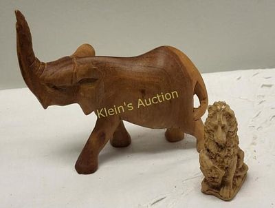carved wood vtg elephant trunk up & vtg lion state. carved wood vtg elephant trunk up &amp; vtg 