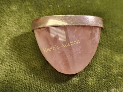 rose quartz polished cabochon 27.9 mm wide. 21.2 mm deep in a gold filled? mount seepics 11.6 