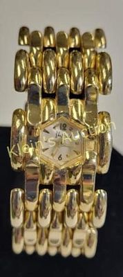 Sheffield swiss mid mod watch wind up. 7 1/2" bracelet in great shape super clean overall watch 