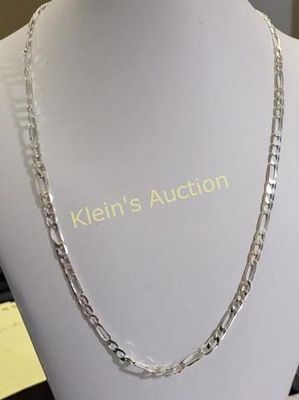 figaro link gorgeous 20" vtg necklace. 4mm wide links non magnetic not marked maybe silver 