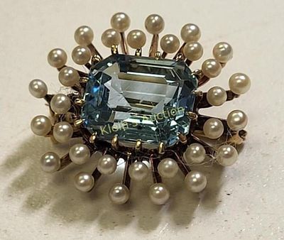 art deco 14K sunburst aquamarine / Pearl brooch. 1930's 14K rose gold w/ 10.3 x 8.7 mm emerald 