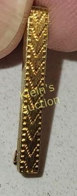 Victorian 14K yellow gold bar brooch pin WAB. nice engraved pattern 8/8" long signed and tested 