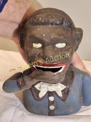 vtg black Americana cast iron coin bank works. je stevens signed on bottom works 6 1/2" tall 