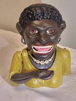 vtg je Stevens black americana cast iron bank. works! solid cast iron push the lever on back the 