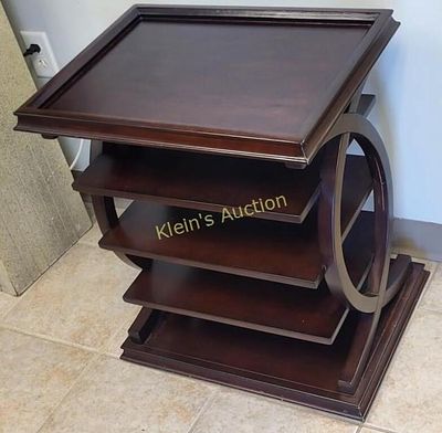 mahogany mid mod design side / end table gorgeous. 25" tall x 22" wide 16" deep in great shape 