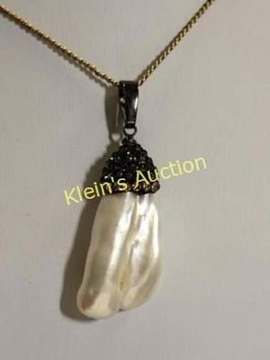 baroque pearl pave! pendant MIichael Kneebone styl. with 19" 12K gf necklace all pave stone and 