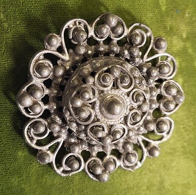 antique Victorian perrizzi silver? triplet brooch. sunflower 2" wide great artisan design not 