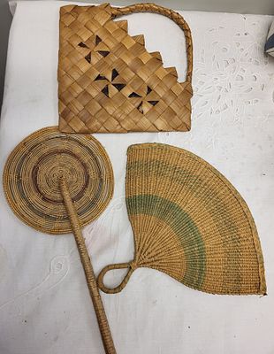 tribal art vtg lot of 3 woven raffia. all 3 for one bid no damage featuring hand woven designs 