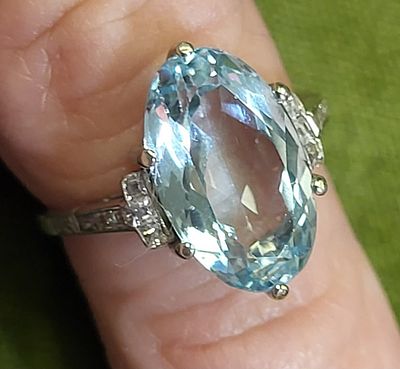 platinum diamonds appx 5 carat aquamarine. stunning antique ring art deco frame with baguette 