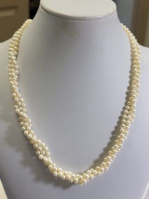 14K white gold & diamonds pearl necklace triple strand. 14K white gold &amp; diamonds pearl 