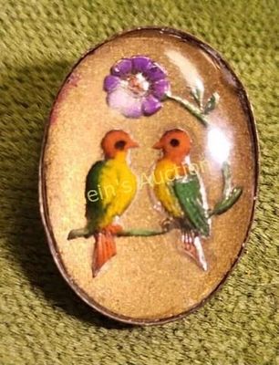mid century lovebird enameled brooch. 13.6mm x 18.6mm great color allhand decorated ready to 