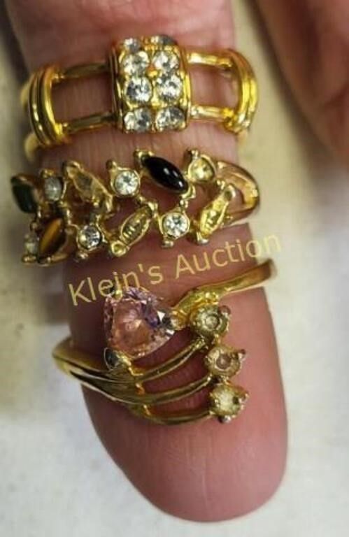 Lot 5417 – estate costume jewelry rings all 3 for one bid