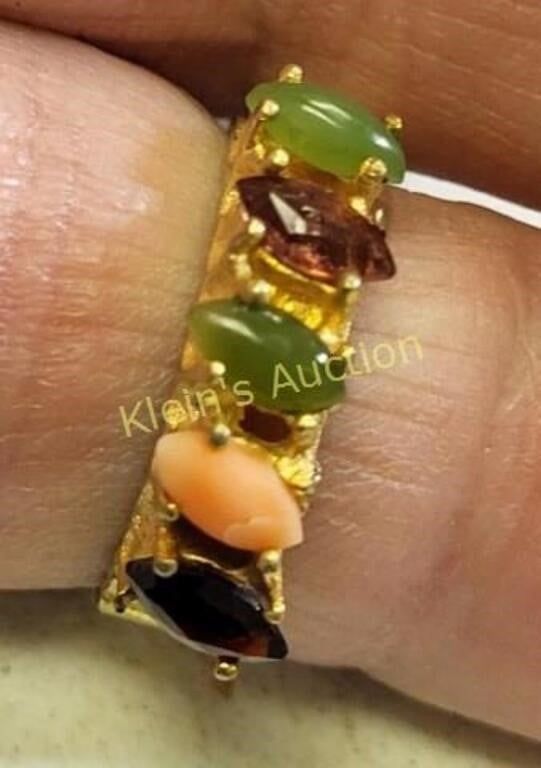 Lot 5419 – 18K hge vintage Ring marquis stones