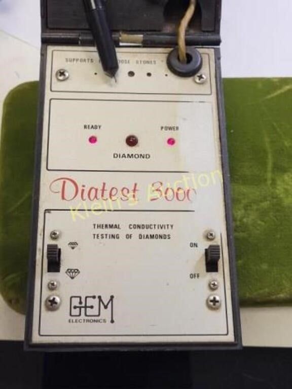Lot 5442 – vtg diatest 3000 diamond tester powers up