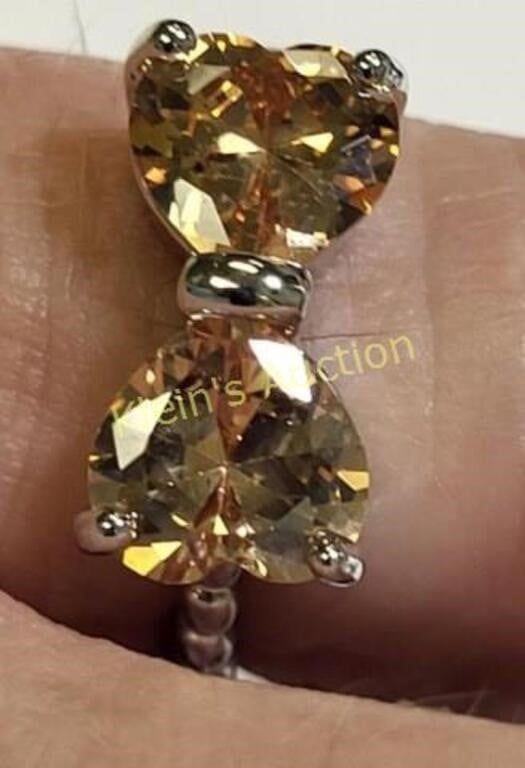 Lot 5466 – gorgeous bow tie cocktail ring topaz