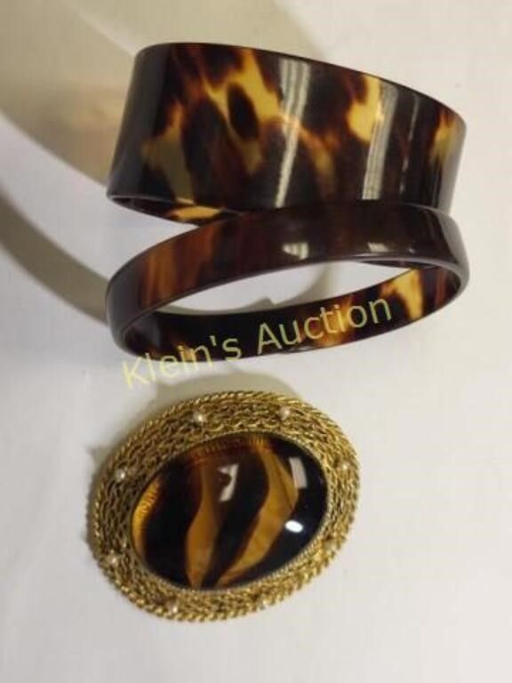 Lot 5468 – estate jewelry lot 3pcs faux tortoise jewelry