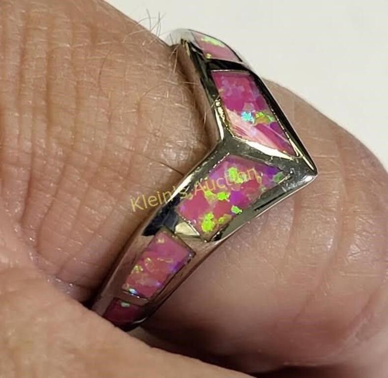 Lot 5471 – sterling pink lab created opal ring sz 7