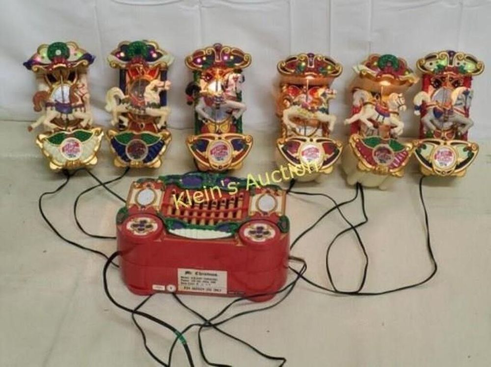 Lot 5490 – 1992 carousel horses Mr Christmas Holiday 7pcs orx