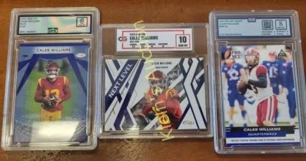 Lot 5494 – graded collectible football sport cards 3 x bid