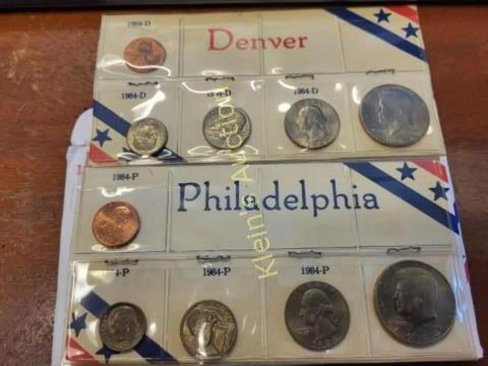 Lot 5500 – uncirculated coin set 1984 P & D orig envelope