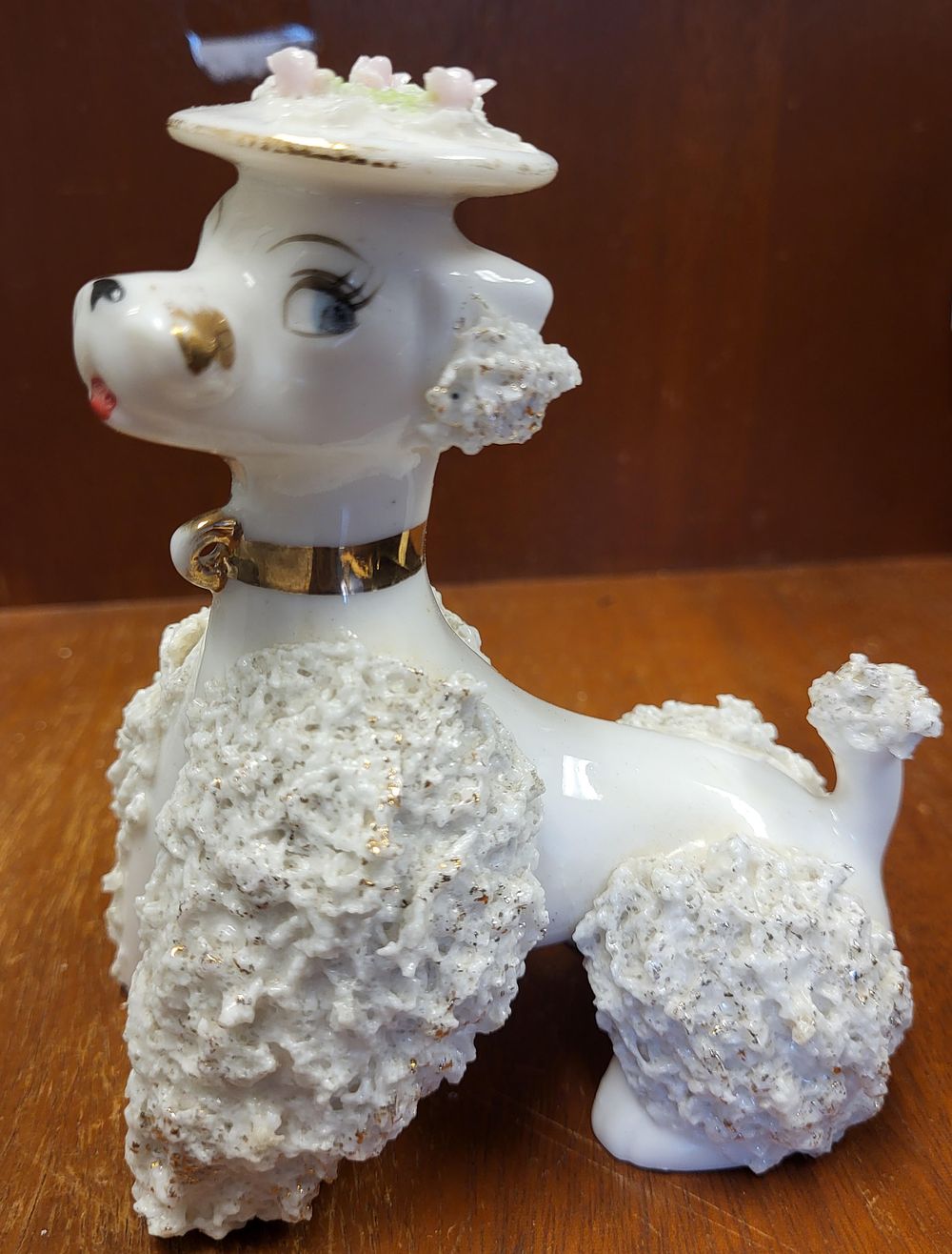 Lot 6150 – vtg mid century spaghetti poodle figurine