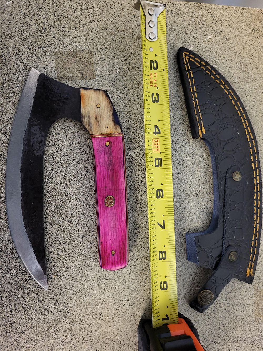 Lot 6353 – Damascus hand forged ulu style knife w/ sheath