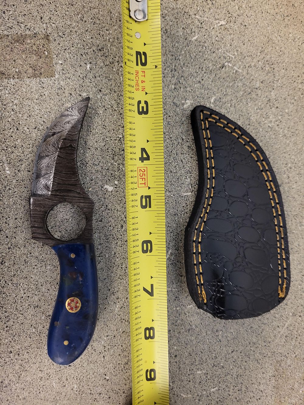 Lot 6355 – boot knife Damascus steel w/ leather sheath