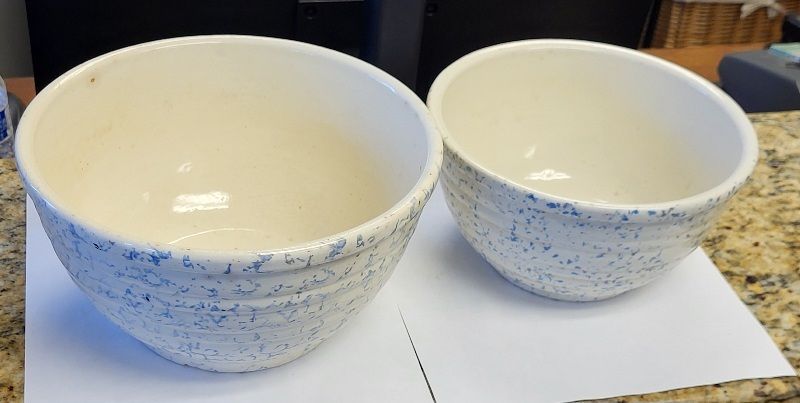 Lot 6334 – vintage sponge wear bowls RRP Co! 2 x bid