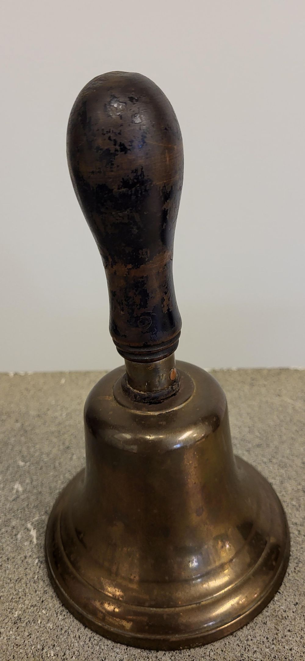 Lot 6343 – antique hand held cast brass bell w/turned wood handle