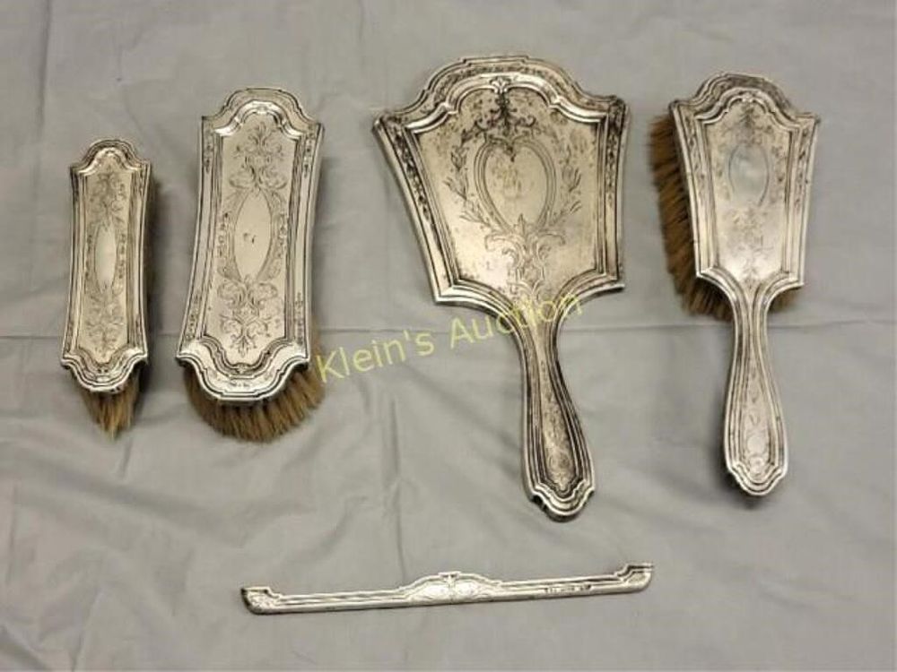 Lot 6510 – sterling silver antique reed & Barton dresser set