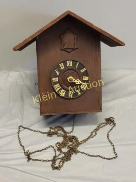 Lot 6523 – vtg cuckoo clock germany parts or restore!