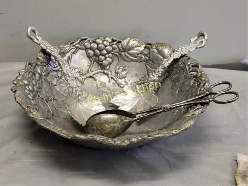 Lot 6541 – vtg Arthur court sand cast aluminum salad set +