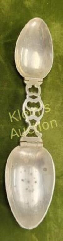 Lot 6548 – antique sterling doctors medicine spoon!