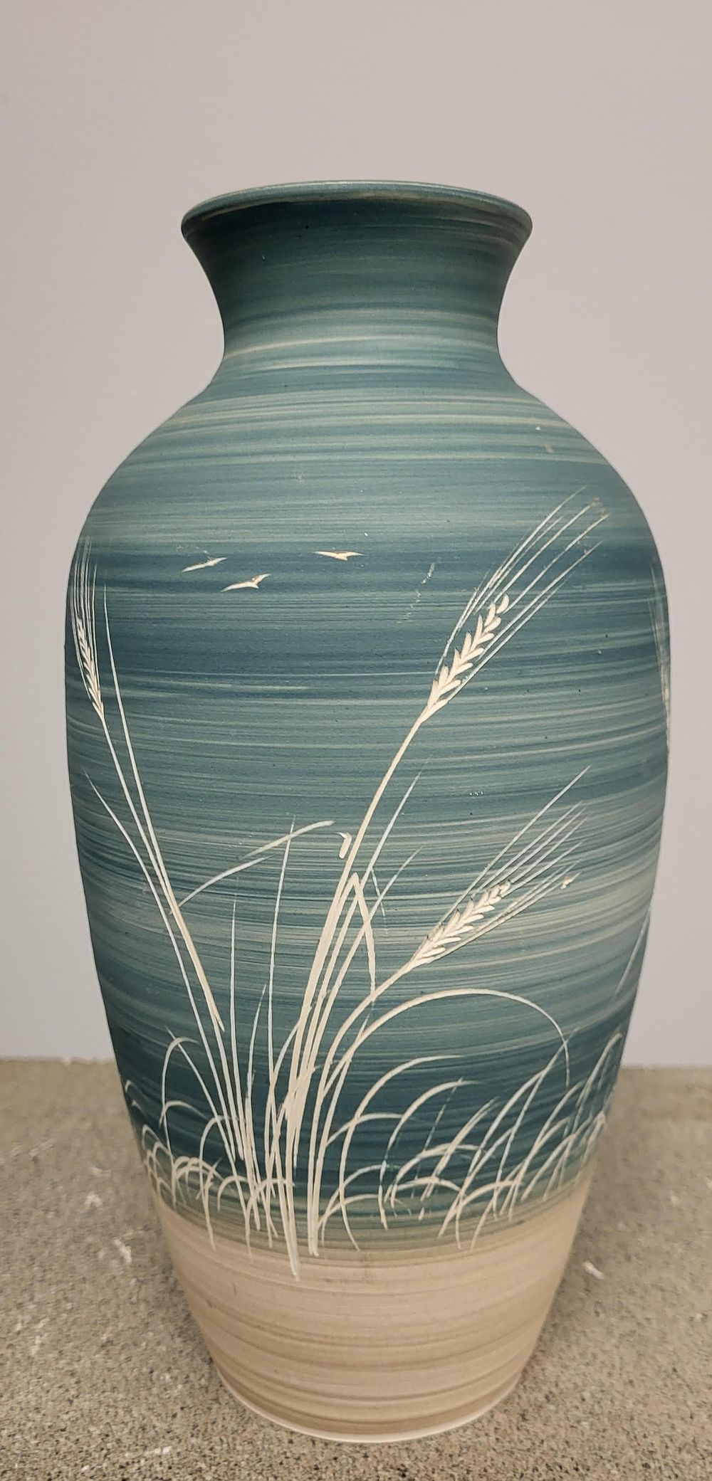 Lot 6385 – Kim Chapman handcrafted studio art vase