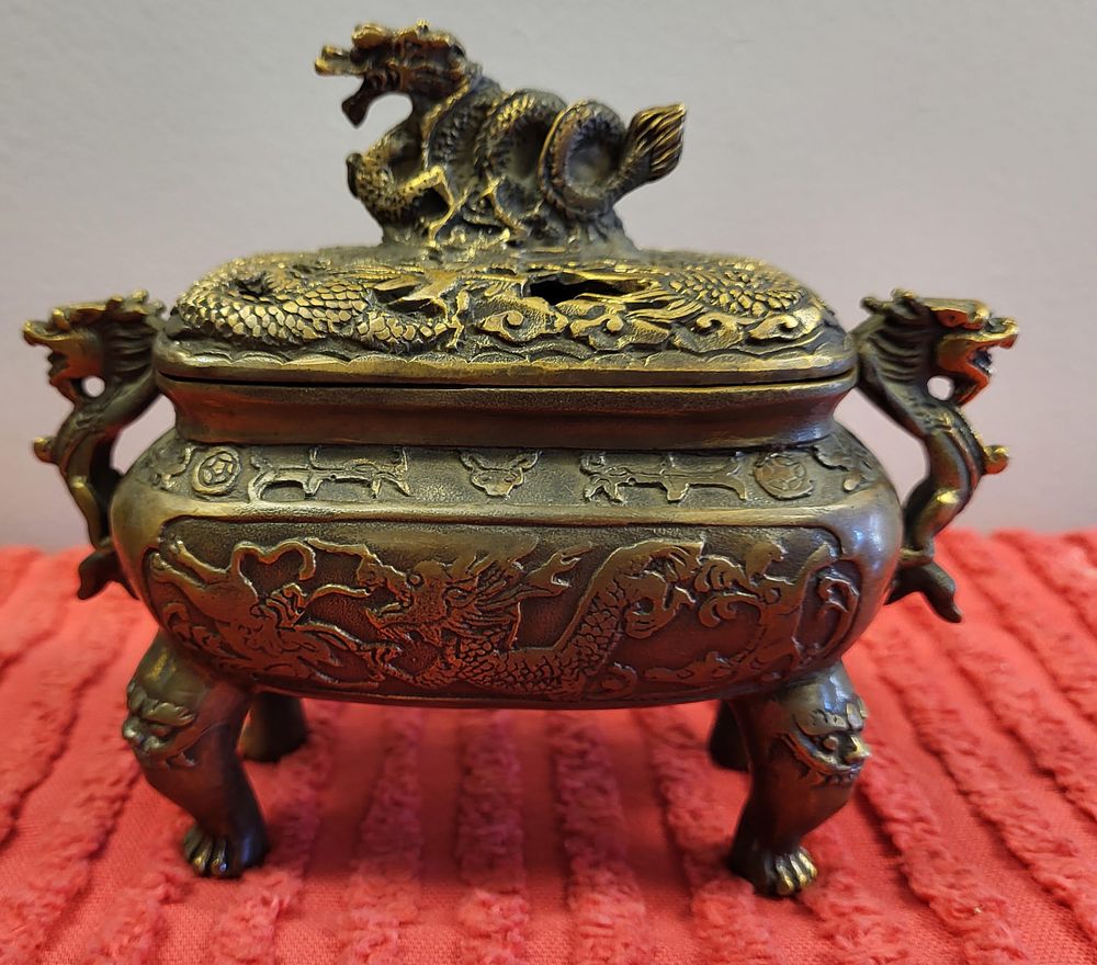 Lot 6576 – Chinese dragon bronze/ brass censer xuande mark